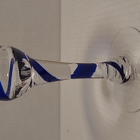 Set of 4 Mouth-blown Margarita Cocktail Glasses - Picture 8 of 16